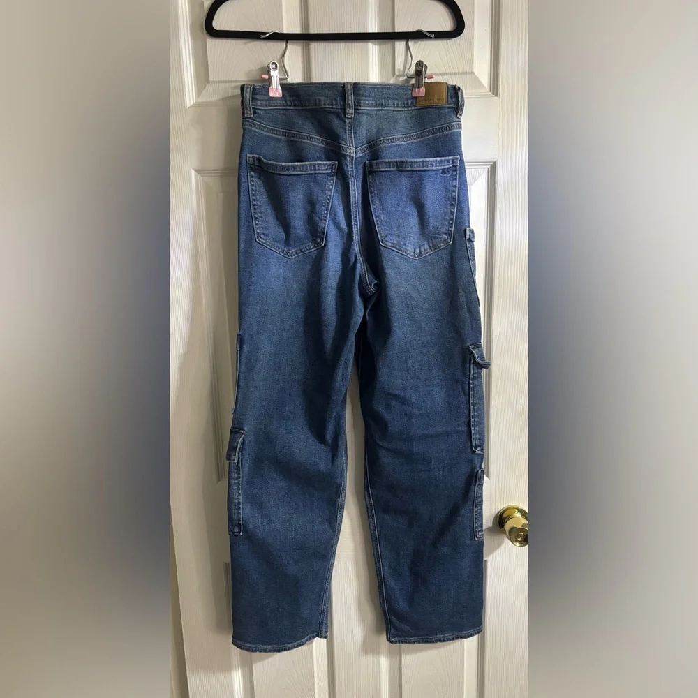 American Eagle Outfitters Women's Super High-Rise Baggy Straight Jeans - Picture 4 of 7